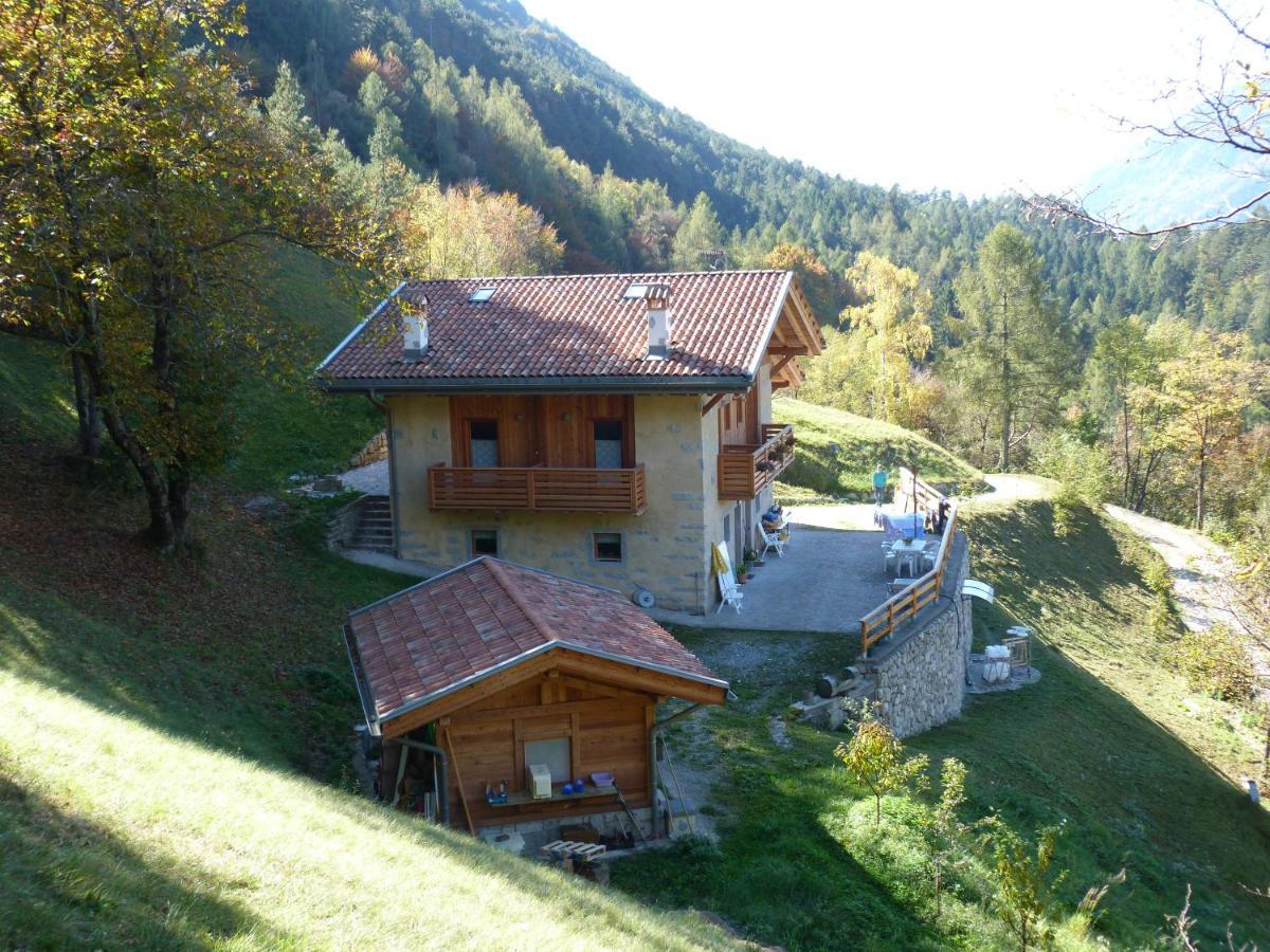 Agriturismo La Meta Pieve di Bono Bagian luar foto